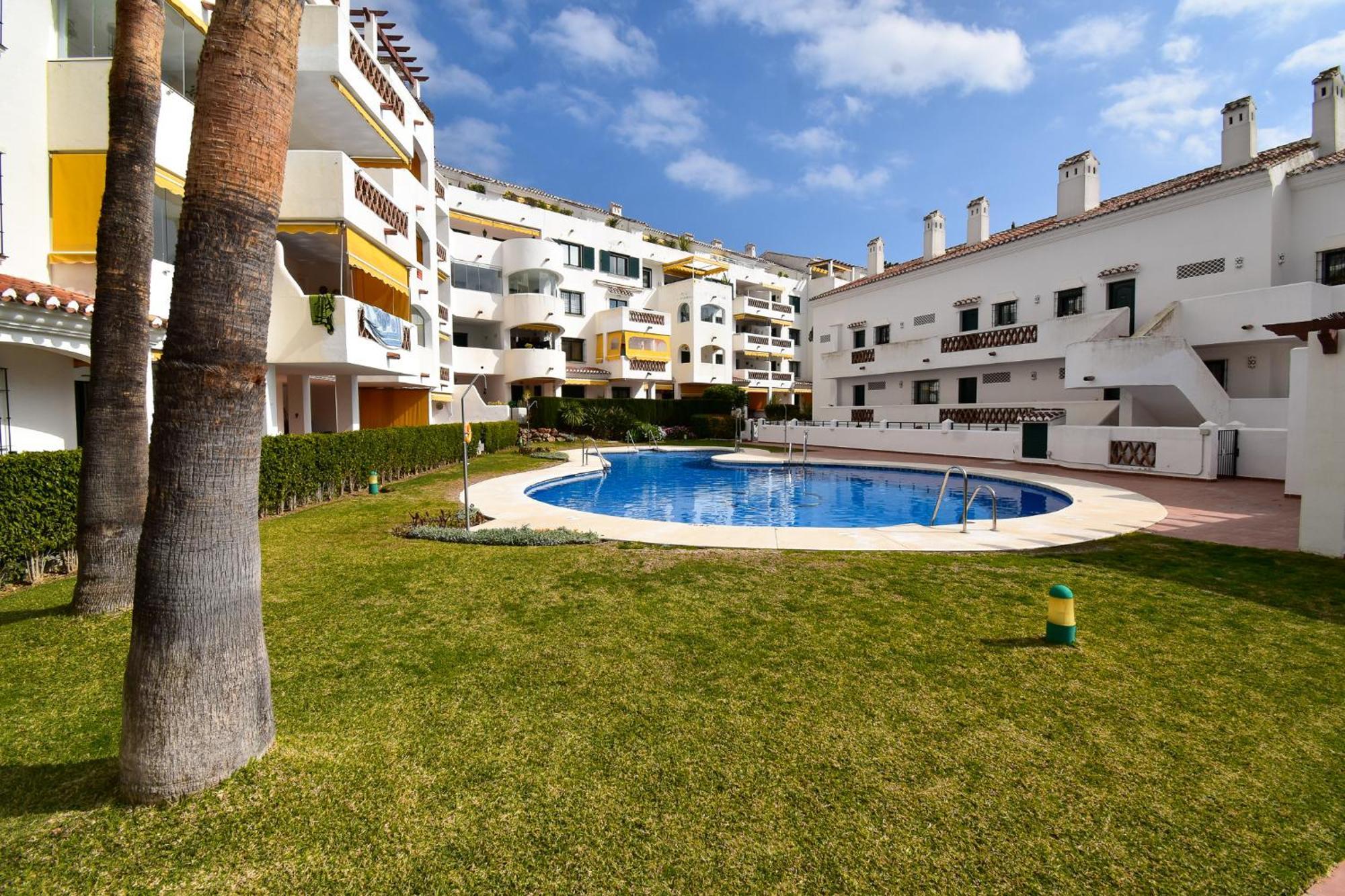 Urb Pueblo Del Parque, Luxury 2 Bedroom Apartment. Fantastic Central Location. Benalmadena Luaran gambar